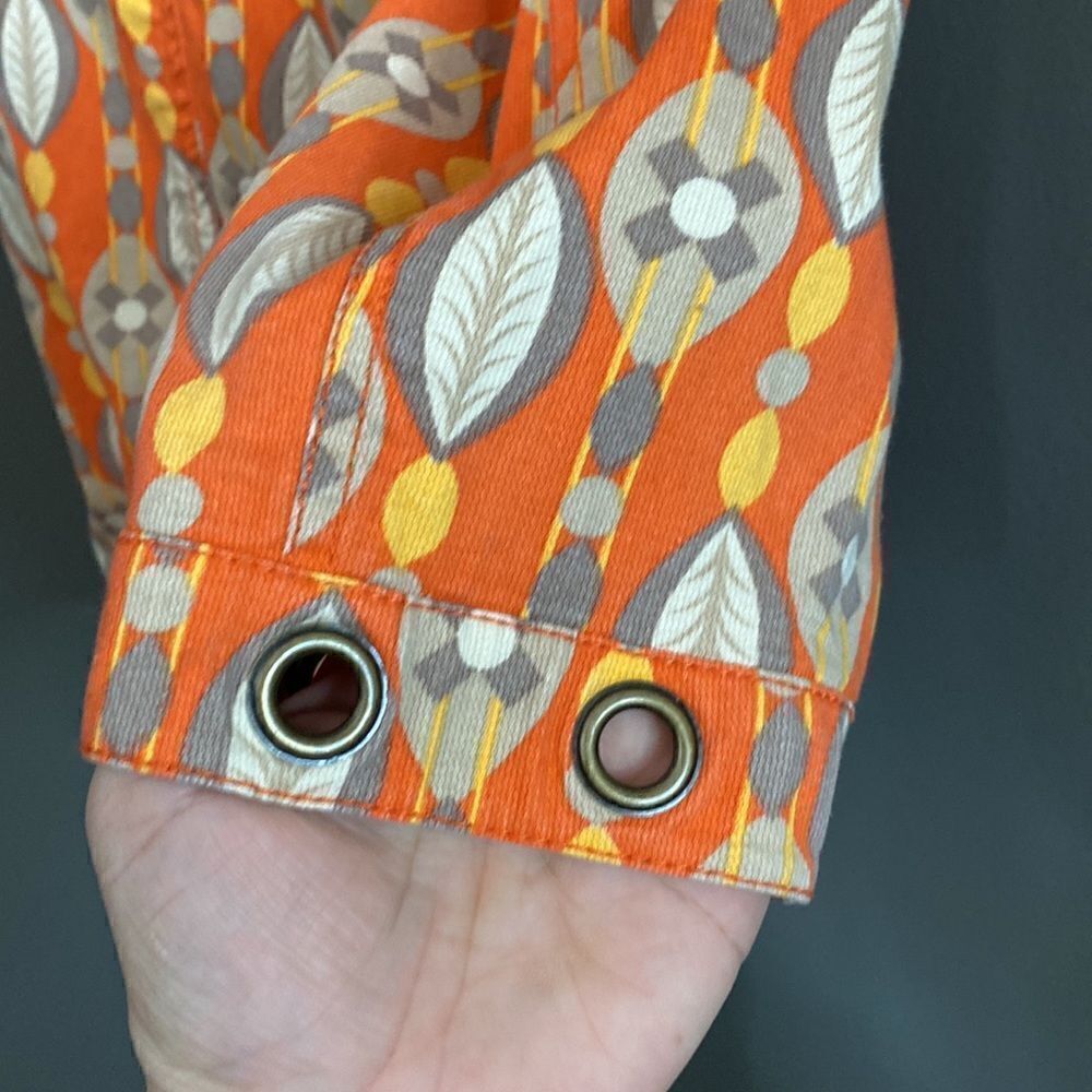 Multiples Patterned Cropped Sleeve Jacket Large Grommet Details - Picture 8 of 14